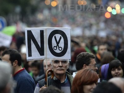 Manifestații în Spania, în cadrul celei de-a treia greve din educați