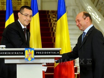 Băsescu: O să fac o analiză privind pactul de coabitare cu Ponta, după-amiază mă pronunț. Foarte probabil îl voi denunța. REACȚIA premierului