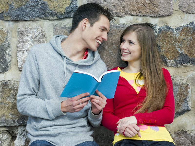Milioane de studenți vor putea să studieze în străinătate, prin Programul Erasmus plus