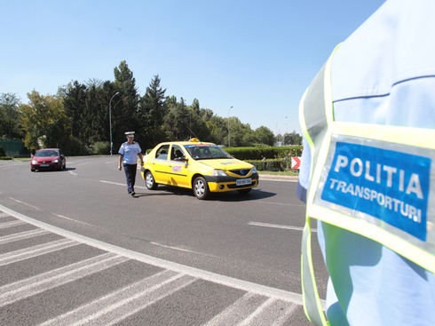 Razie a poliției printre taximetriștii din București. Ce sancțiuni s-au aplicat