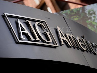 Grupul american AIG vinde divizia de leasing aerian pentru cinci miliarde de dolari