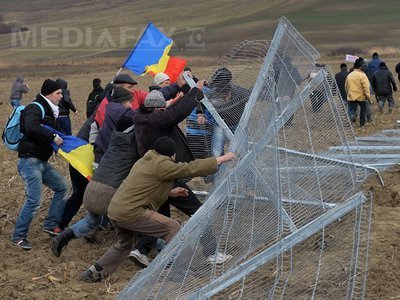 Activiști de mediu și localnici din Pungești, în GREVA FOAMEI până când Chevron va opri explorarea