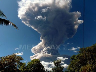 Un vulcan a ERUPT în El Salvador: Aproximativ 2.000 de persoane au fost evacuate