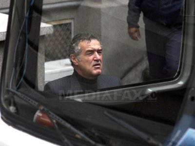 Gigi Becali, transferat de la Penitenciarul Jilava la Poarta Albă, unde va avea regim deschis