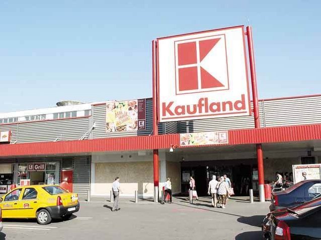 Kaufland a deschis un hipermarket construit pe platforma fostei fabrici Electroaparataj