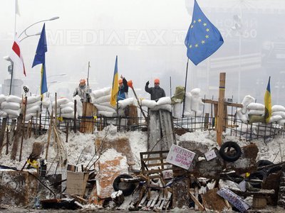 Parlamentul European cere o mediere UE "la cel mai înalt nivel politic" în Ucraina