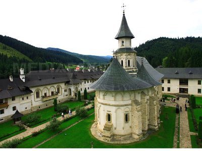 Finanțare europeană de 2,6 milioane de euro pentru restaurarea Mănăstirii Putna