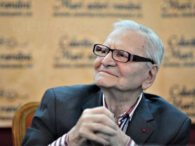 Record Guinness: Radu Beligan, cel mai longeviv actor aflat încă în activitate pe scena de teatru