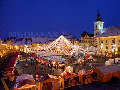 CRĂCIUNUL ÎN ȚARĂ: Aproape 200 de concerte, spectacole și focuri de artificii, organizate de sărbători