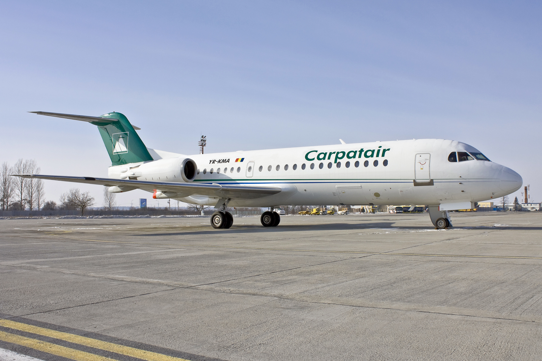 Carpatair a intrat în insolvență la solicitarea sa. 262 de angajați au plecat în 2013. Compania mai operează două zboruri