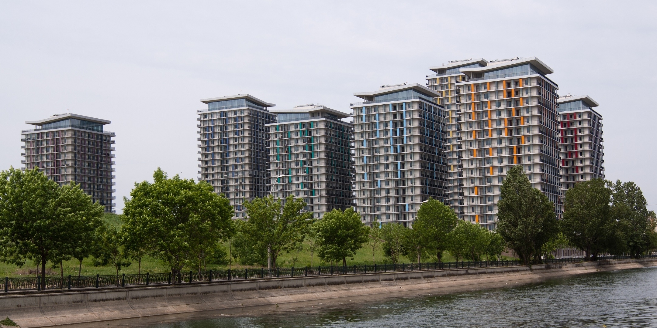 Un cetățean australian a cumpărat apartamentul construit la cea mai mare înălțime din București