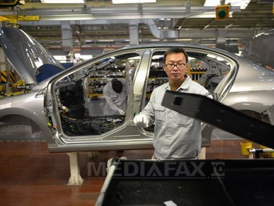 China a devenit PRIMA ȚARĂ unde vânzările auto au depășit 20 de milioane într-un singur an