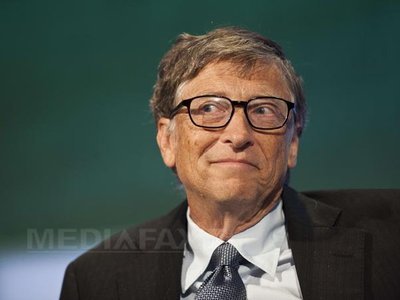 SCHIMBĂRI la Microsoft: Compania îl va numi CEO pe șeful diviziei de business și cloud. Bill Gates ar putea fi înlocuit
