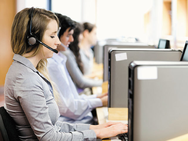 Giganți precum Orange, Microsoft, IBM sau Dell vor angaja peste 3.000 de oameni în următorii cinci ani