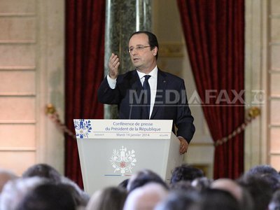 Hollande promite reducerea taxelor pe muncă plătite de companii cu 30 miliarde euro