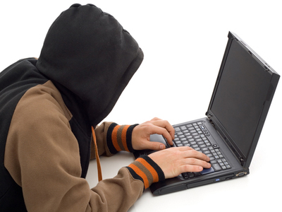 Hackeri români, suspecți într-un caz de furt de date a 110 milioane americani