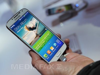 Samsung pregătește Galaxy S5 pentru lansare la primăvară și promite tehnologie de scanare a irisului