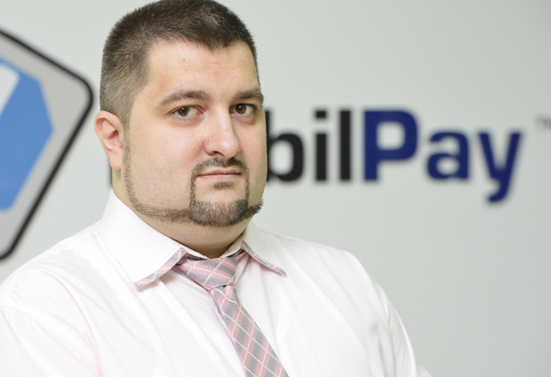 Alexandru Gardon a plecat de la vânzarea de polițe și a ajuns director la cel mai mare operator de microplăți din România