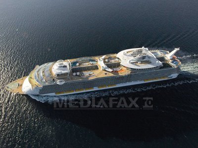 VACANȚE DE LUX: 700 de români au dat 700.000 euro pentru croaziere în Mediterana pe cel mai mare vas din lume