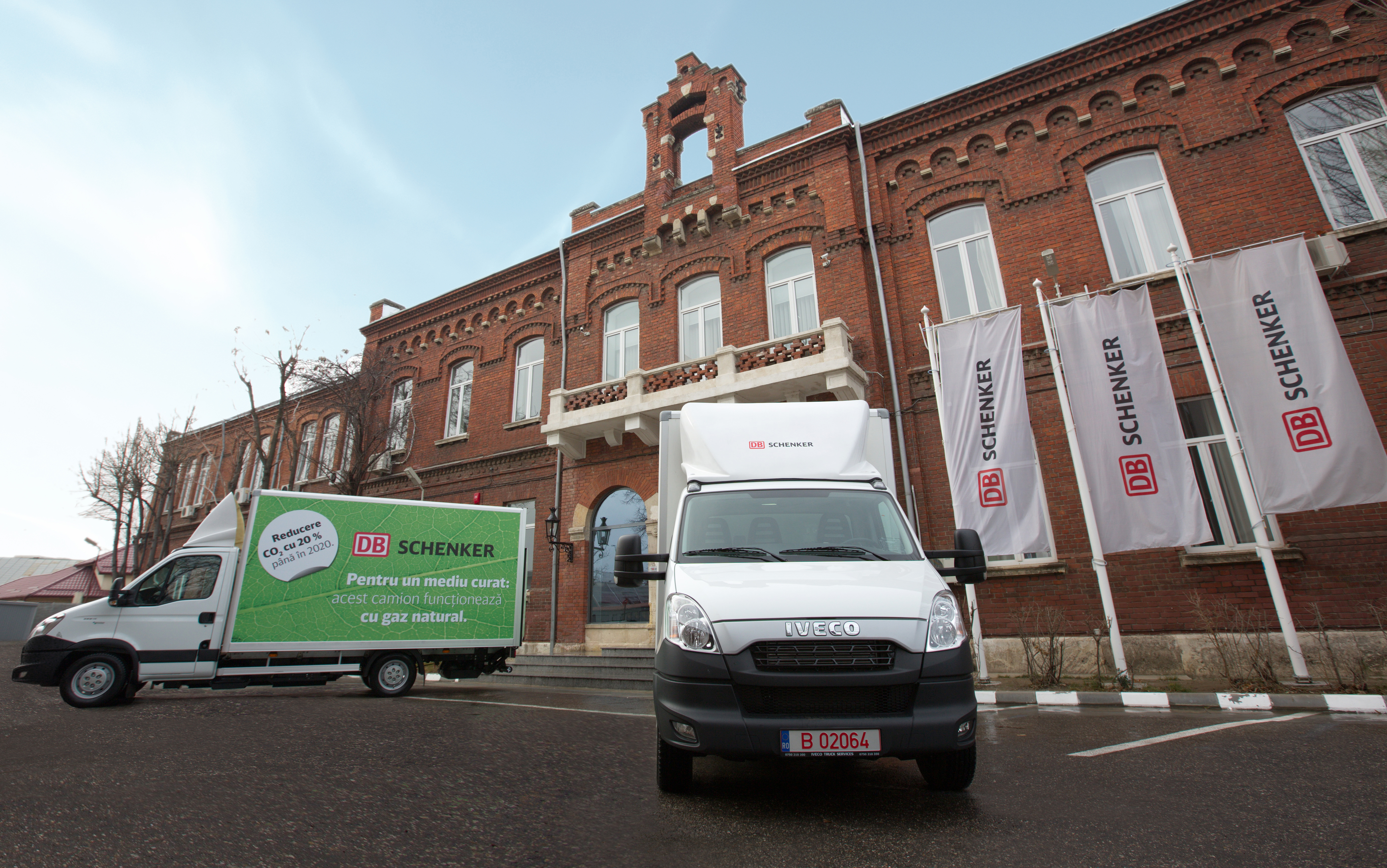 DB Schenker lansează pe piața din România primele două camioane alimentate cu gaz natural comprimat