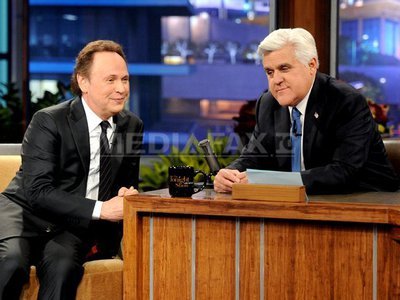 Jay Leno și-a luat la revedere, prezentând pentru ultima dată "The Tonight Show": Au fost cei mai minunați 22 ani din viața mea - VIDEO