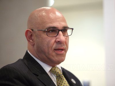 Niels Schnecker părăsește echipa de campanie pentru prezidențiale a lui Antonescu - surse