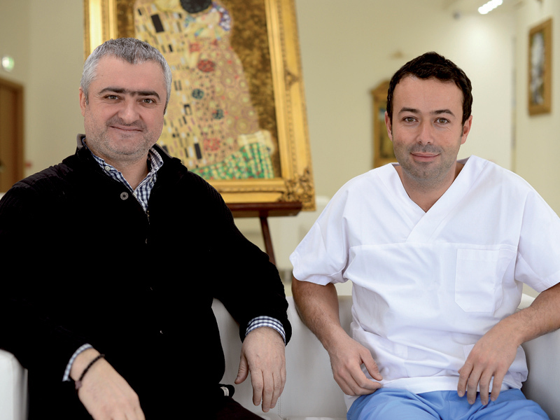 Sergiu Stoica și Ionuț Pătrăhău vor să salveze o mie de vieți anual cu Brain Institute