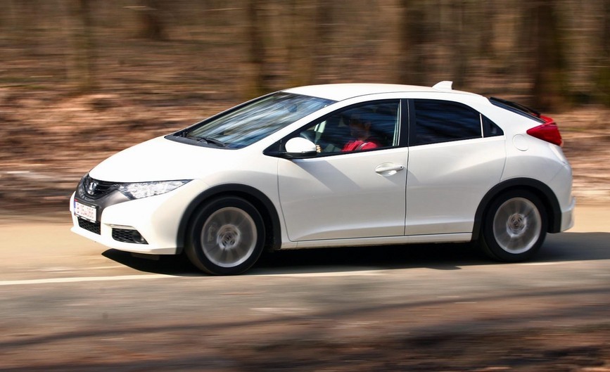 Honda a dezvoltat o tehnologie care elimină punctul mort al șoferului