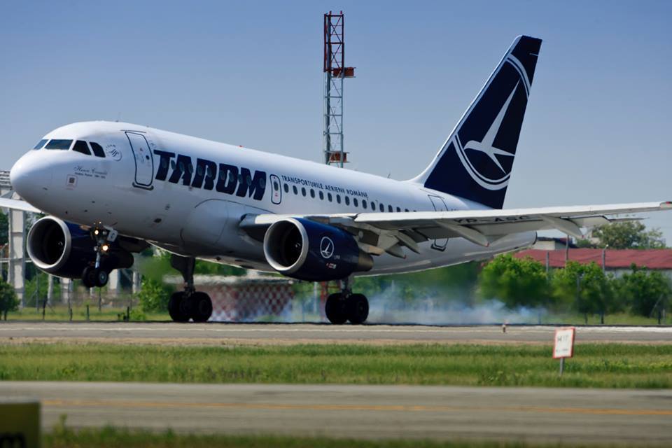 TAROM a schimbat procedura de aterizare a aeronavelor la Otopeni. Care vor fi efectele