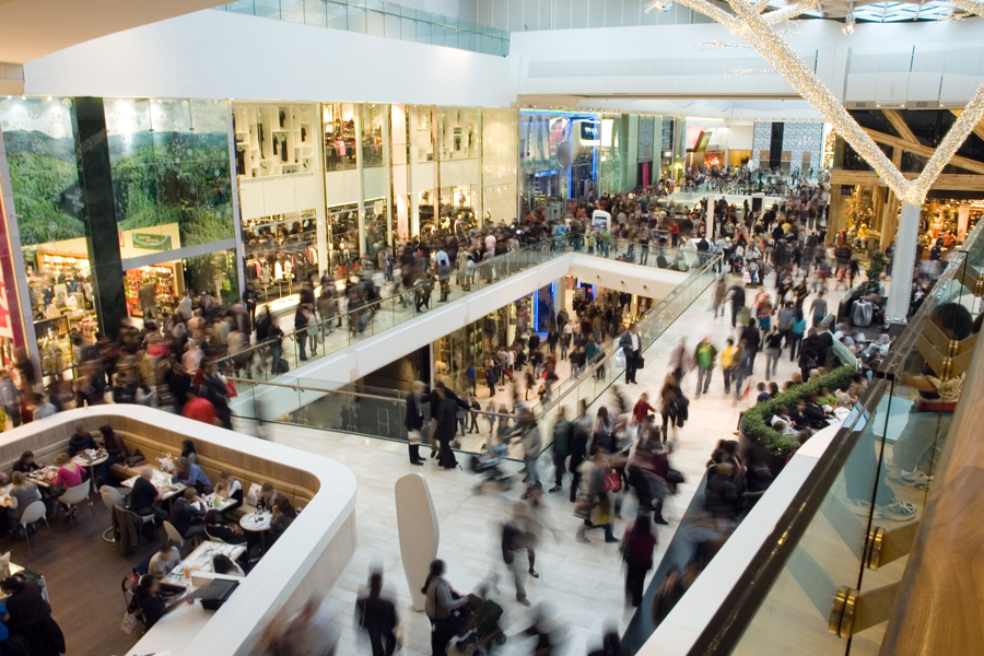 Metroul din București se transformă în mall