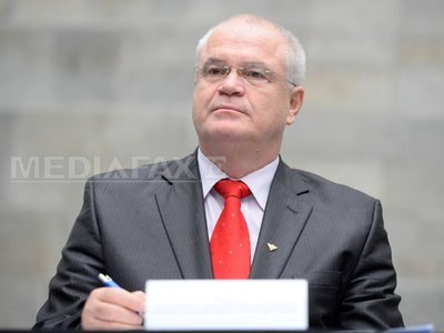 Nicolicea a demisionat din funcția de secretar al Camerei. PSD l-a propus pe Ion Ciolacu înlocuitor