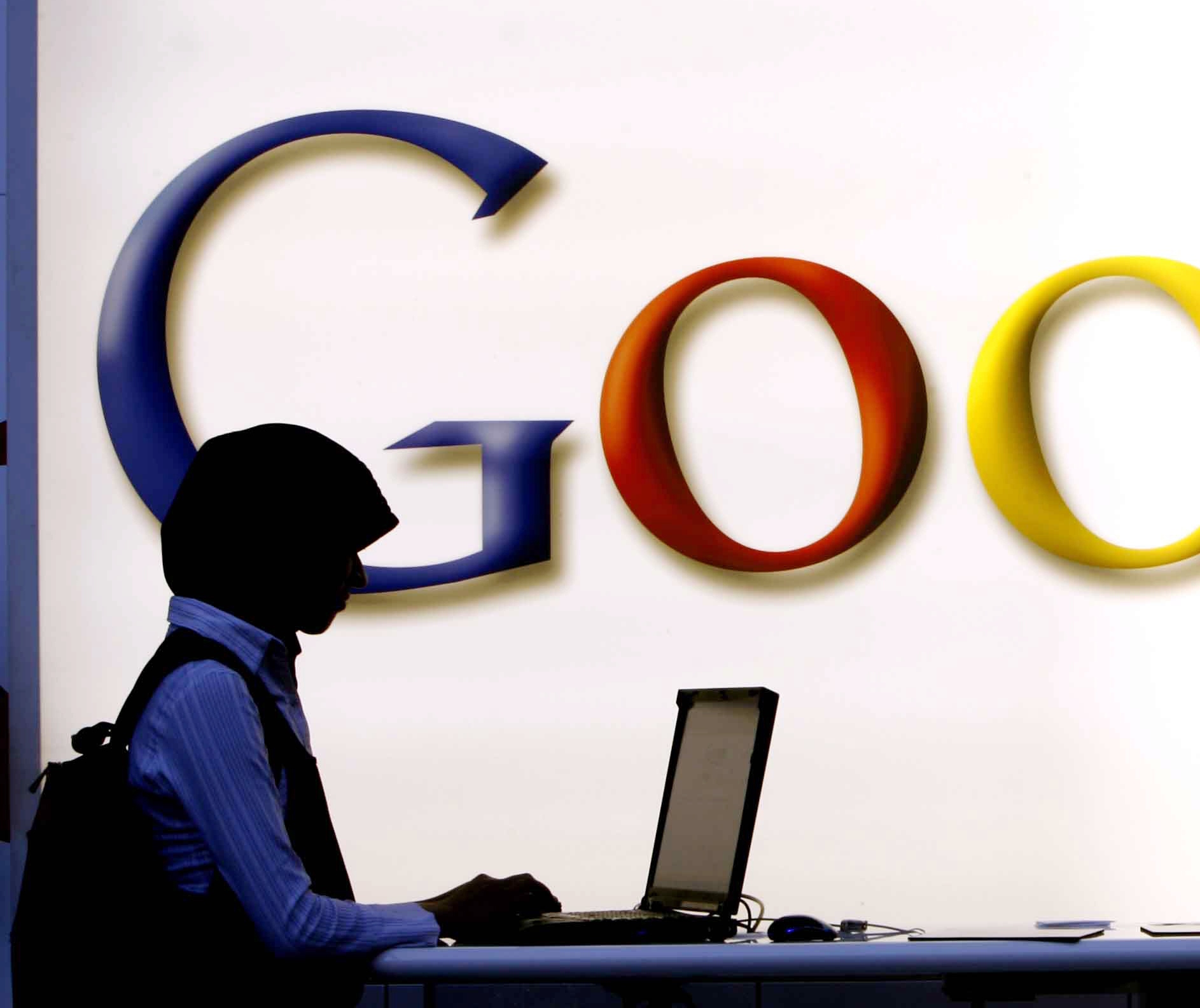 Google a început să cripteze, în mod automat, toate căutările din China