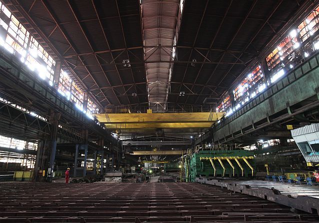 Industria a adus trei sferturi din creșterea economică din 2013 și a ajuns la 30% din PIB. Dar cât de fiabil este modelul de dezvoltare al României pe baza exporturilor susținute evident de sala