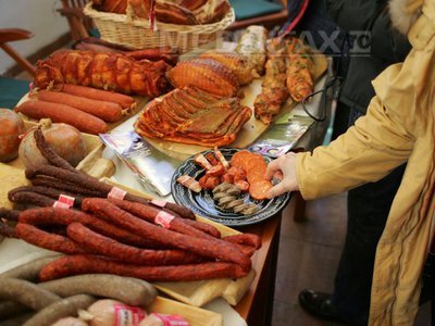 Constantin: Românii preferă produsele tradiționale, dar au fost înșelați de multe ori de producători