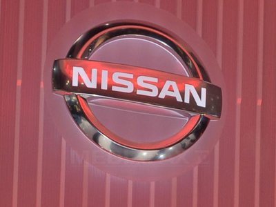 Nissan recheamă în service un milion de vehicule în America de Nord