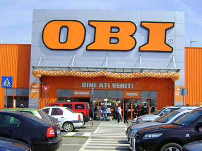 Obi se pregătește să plece din România