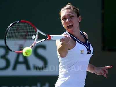 Simona Halep s-a retras de la turneul de la Miami din cauza unei accidentări