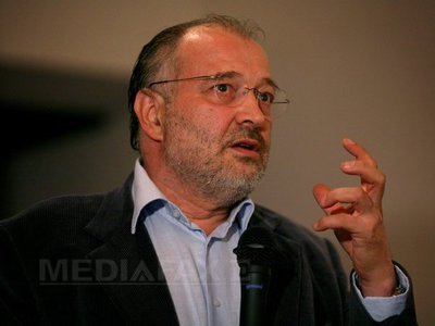 INTERVIU - Stelian Tănase: Fără sprijin politic, TVR va intra în incapacitate de plată în acest an