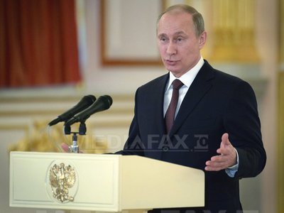 Vladimir Putin: Rusia nu va răspunde pentru moment sancțiunilor americane