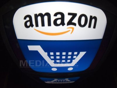 Amazon a cumpărat platforma comiXology care oferă versiuni digitale ale unor cărți de benzi desenate