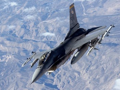 Dușa: Exercițiile la care participă avioane americane F-16 nu au legătură cu situația din Ucraina