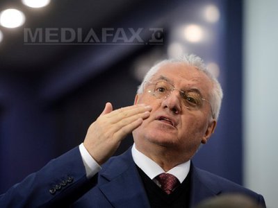 Trei imobile ale lui Dumitru Dragomir, puse sub sechestru de procurori