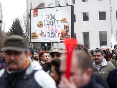 Sindicaliștii de la metrou amenință cu pichete și marș de protest