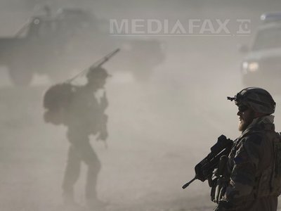 ANALIZĂ: Afganii aleg sâmbătă un nou președinte, după 13 ani de regim Karzai și război