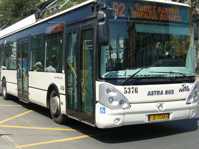 RATB vrea să asigurare parcul auto împotriva accidentelor cu 3,7 milioane de lei