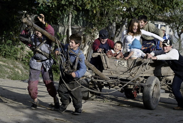 POZA ZILEI: Fotojurnaliști români - Daniel Mihăilescu