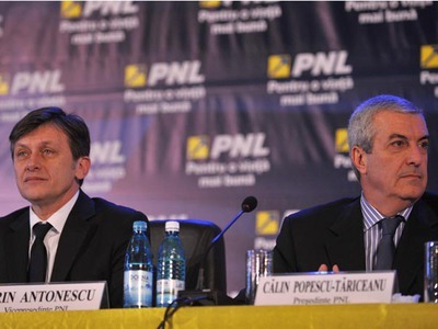 Antonescu: Nu știu de reînscrierea lui Tăriceanu în PNL, dar nu este exclus