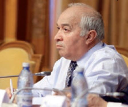 Dacă nu venim noi la putere, vine teroarea comunistă. Perlele politice ale săptămânii