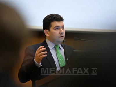 Voinea spune că rectificarea bugetară va fi discutată cu FMI în iulie și aprobată în august