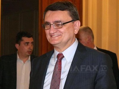 Victor Ciorbea a depus jurământul ca Avocat al Poporului